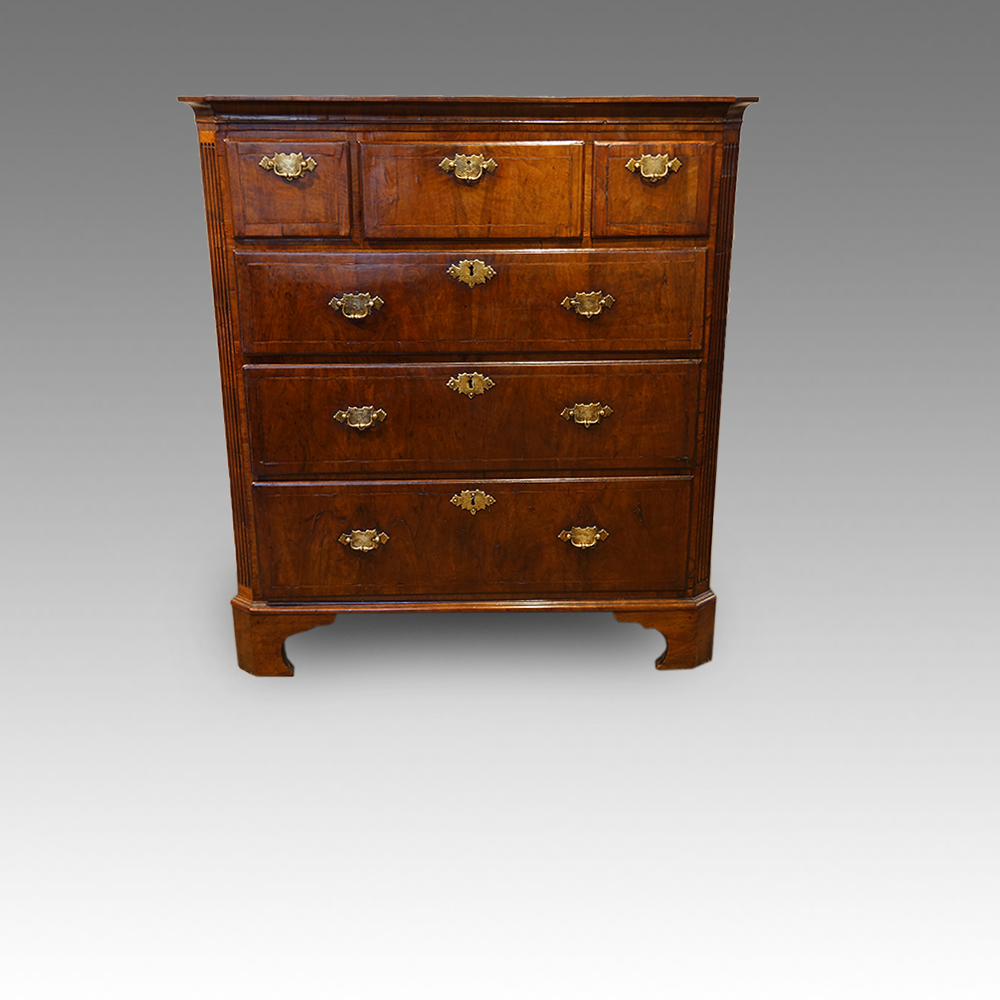Queen-Anne-walnut-chest-canted-corners.jpg Queen Anne walnut chest, with canted corners - Image 1