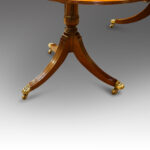 Regency style mahogany dining table - Image 3