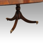 Regency style mahogany 3 pillar dining table - Image 7