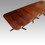 Regency style mahogany 3 pillar dining table - Image 3