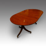 Regency style mahogany dining table - Image 8