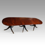 Regency style small triple pillar dining table - Image 3
