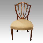 Set of 8 shield back dining chairs - Image 3