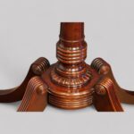Sheraton style pedestal dining table - Image 9