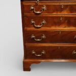 Small 19thc mahogany brushing slide chest - Image 6