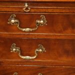 Small 19thc mahogany brushing slide chest - Image 5