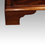 Small Georgian style chest of drawers - Image 7