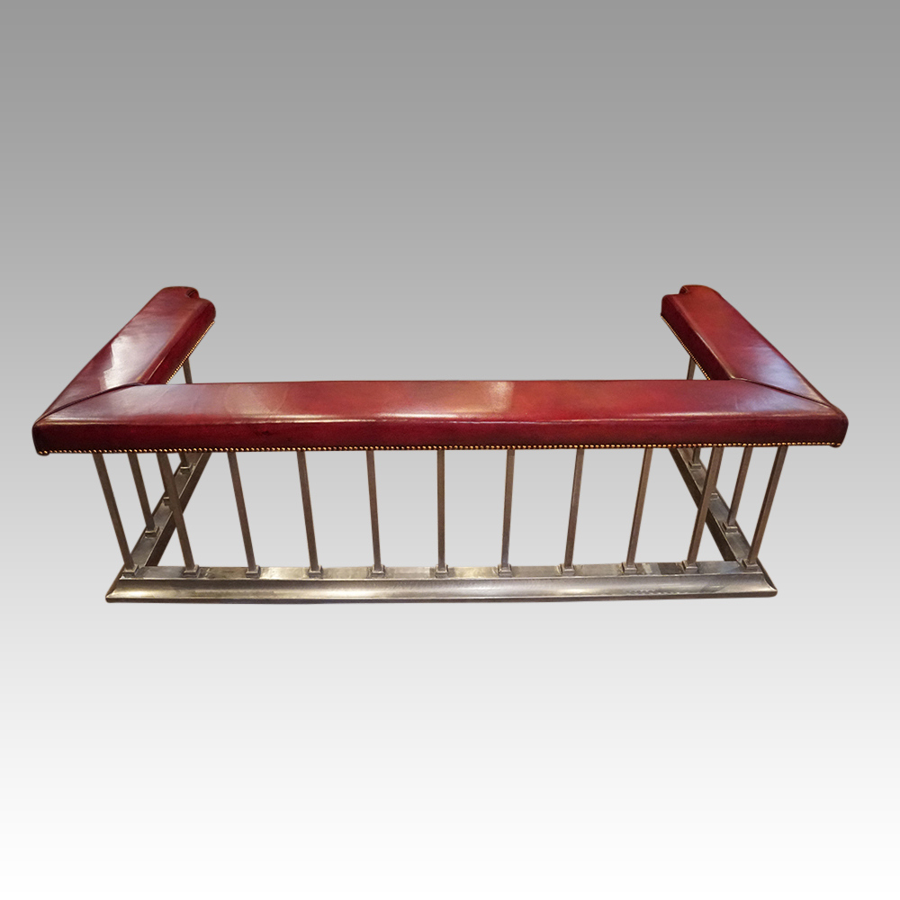 Steel-and-red-leather-club-fender.jpg Steel and red leather club fender - Image 1