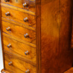Magnficent Victorian walnut cheval dressing table - Image 6