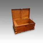 Victorian brass bound military chest - Image 4