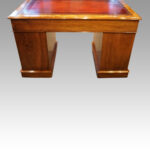 Victorian burr walnut pedestal desk - Image 4