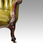 Victorian button back leather easy chair - Image 8