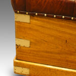 Victorian camphorwood and leather ottoman trunk - Image 3