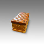 Victorian camphorwood and leather ottoman trunk - Image 4