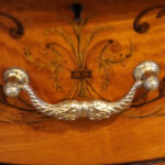 Victorian inlaid Satinwood desk - Image 3