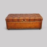 Victorian leather buttoned ottoman - Image 5