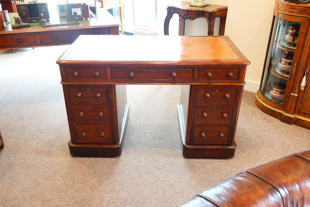 Victorian-mahogany-3-part-pedestal-desk.jpg Victorian Mahogany Twin Pedestal Desk NOW SOLD Another like this due in soon - Image 1