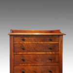 Victorian mahogany Wellington chest - Image 3