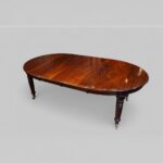 Victorian Mahogany Extending Dining Table with Two Leaves and Fluted Legs - Image 6