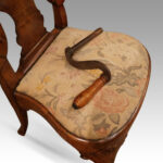 Victorian mahogany extending dining table - Image 9