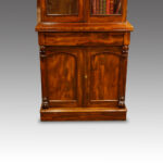 Victorian mahogany narrow bookcase - Image 2