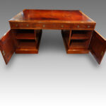 Victorian mahogany partners desk - Image 10