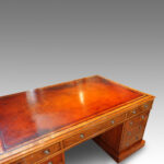 Victorian mahogany partners desk - Image 2
