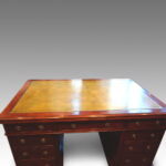 Victorian mahogany partners desk - Image 12