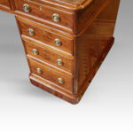 Victorian mahogany pedestal desk - Image 9