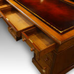 Victorian mahogany pedestal desk - Image 10