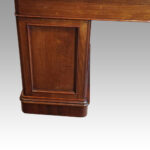 Victorian mahogany pedestal desk - Image 11