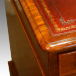 Victorian mahogany pedestal desk 109cms wide - Image 6
