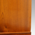 Early Victorian mahogany press wardrobe - Image 5