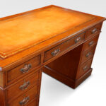 Victorian oak double pedestal desk - Image 5