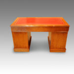 Victorian oak pedestal desk - Image 3