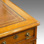 Victorian honey oak pedestal desk - Image 7