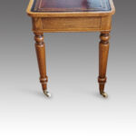 Victorian oak writing table - Image 4