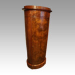Victorian walnut oval drinks cabinet - Image 3