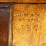 Victorian shaped walnut loo table - Image 7