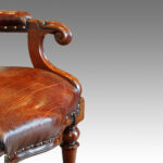 Victorian turned leg leather reading chair - Image 6