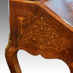 Victorian walnut bureau de dame - Image 8
