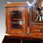 Victorian walnut bureau de dame - Image 5