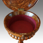 Victorian walnut circular workbox - Image 6