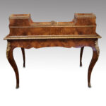 Victorian walnut inlaid writing table - Image 6