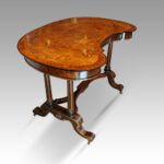 Victorian walnut kidney writing table - Image 6