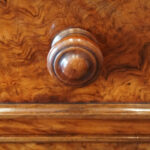 Victorian walnut linen press - Image 2