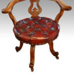 Victorian walnut revolving desk chair - Image 4