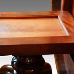 Victorian walnut shaped loo table - Image 7