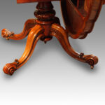 Victorian walnut shaped loo table - Image 3