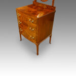 Walnut bow front dressing table - Image 10